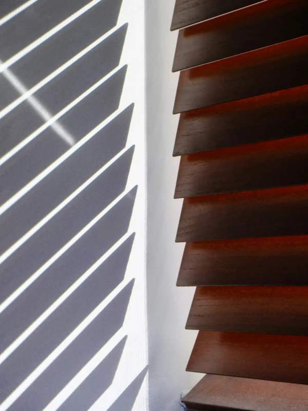 wooden-blind