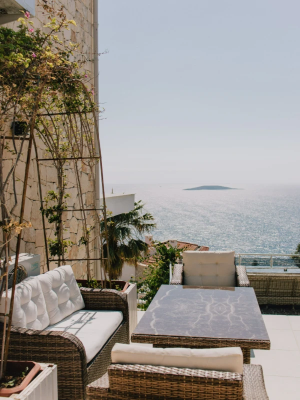 outdoor-furniture